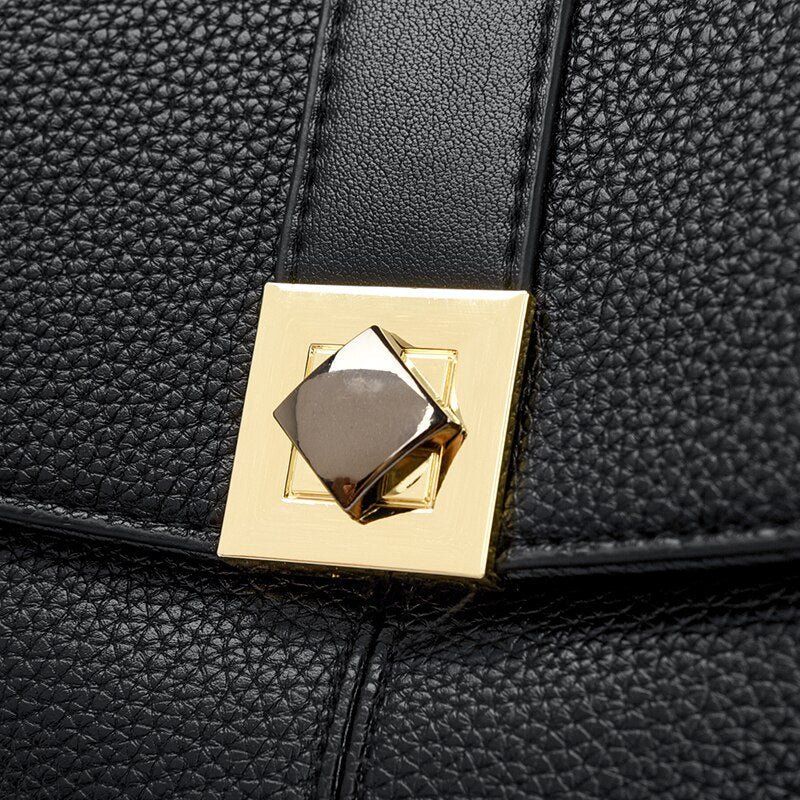 Mochila Feminina de Couro - Jolie